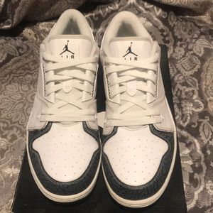 Jordan 1 Flight 2 Low size 12